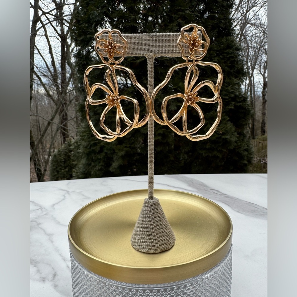 BENAAR LA Oversized Gold Floral Statement Earrings Open Flower